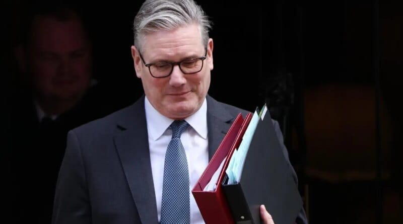 Starmer was warned of the risk of appointing Mandelson as ambassador due to his ties to Epstein