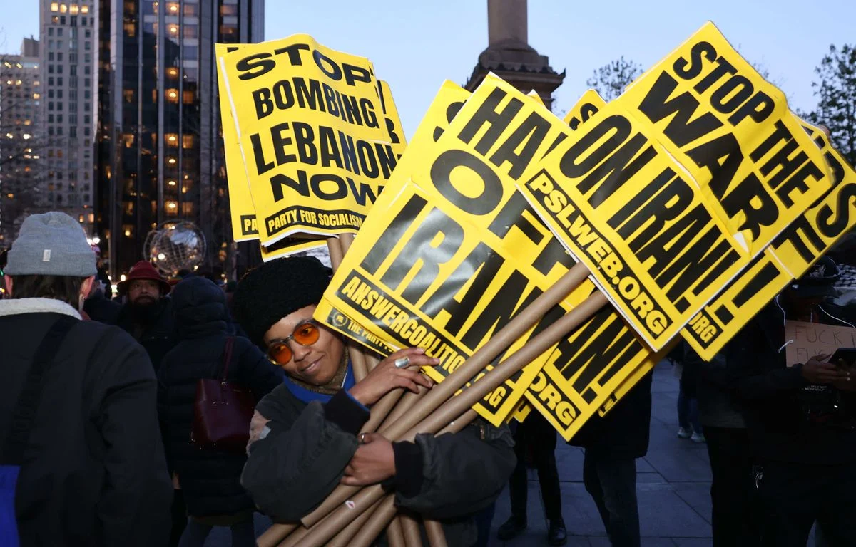 1200x768 credit obligatoire photo de kyle stevens shutterstock 16821496c des manifestants sont rasse