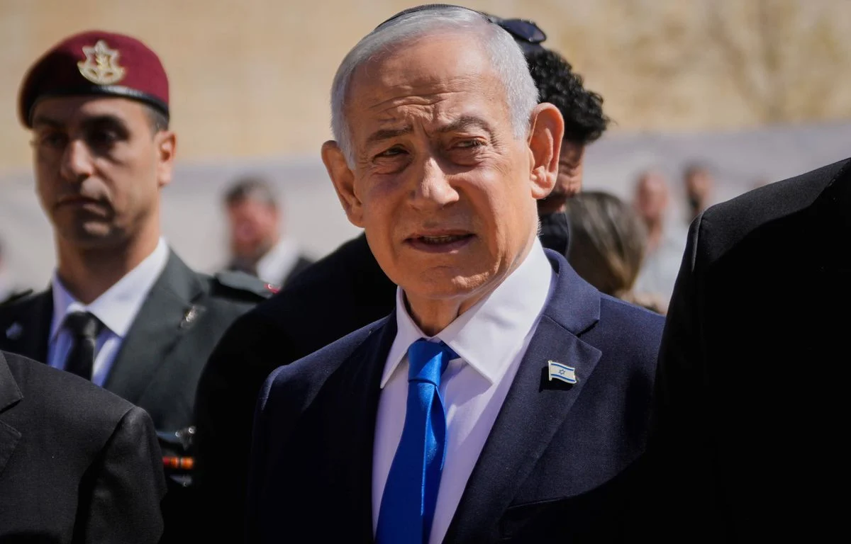WORLD NEWS: Despite the truce in Lebanon, strikes persist between Israel and Hezbollah 2 1200x768 le premier ministre israelien benjamin netanyahou assiste a une ceremonie marquant la journ