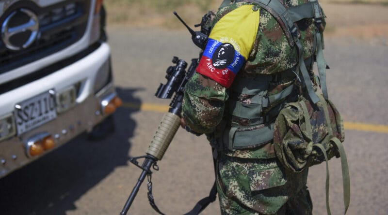 In Colombia, the EMC guerrilla pleads "an error" after the attack which killed 21 civilians