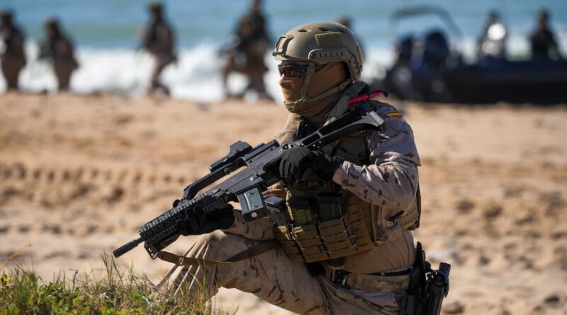 Spain leads the list of the countries in the world that grow the most in military spending