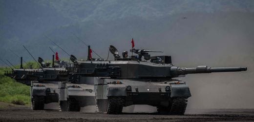 Japan relaxes rules on arms exports