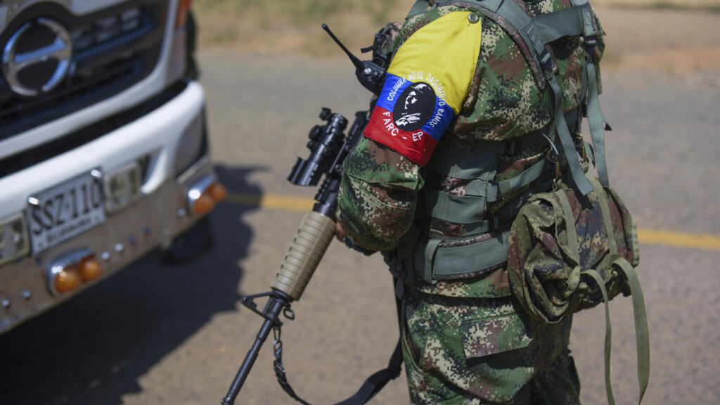 ALERT: In Colombia, the EMC guerrilla pleads "an error" after the attack which killed 21 civilians 2 AP24103634190273 1