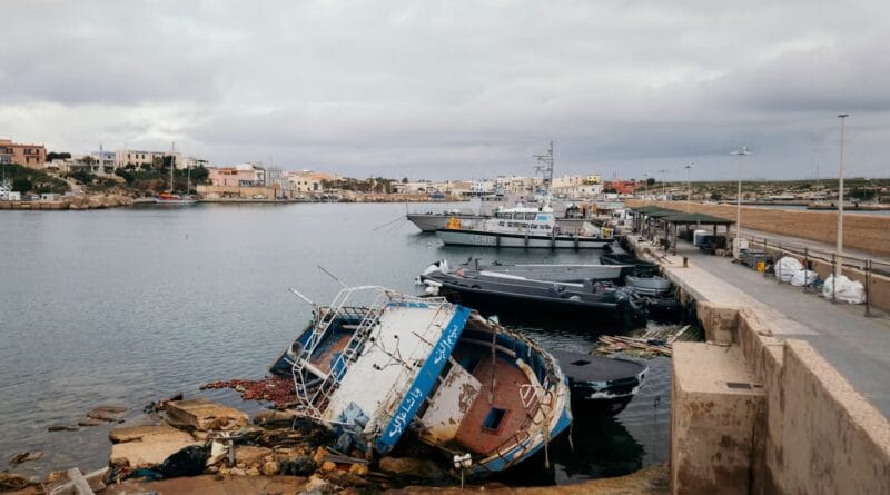 With Libya and Tunisia, an Italian and European collaboration without qualms to block the flow of migrants