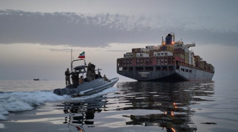 In Hormuz there are 1,500 ships stranded with 20,000 sailors trapped in the middle of a conflict - Economy
