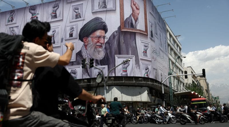 The United States and Iran negotiate a proposal to end the war and finalize key issues in 30 days