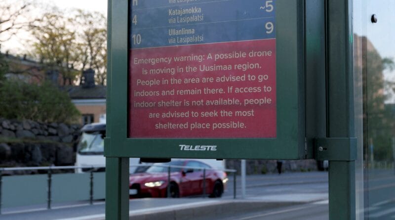 A false alarm by drones in Finland mobilizes fighters and closes the Helsinki airport for a few hours