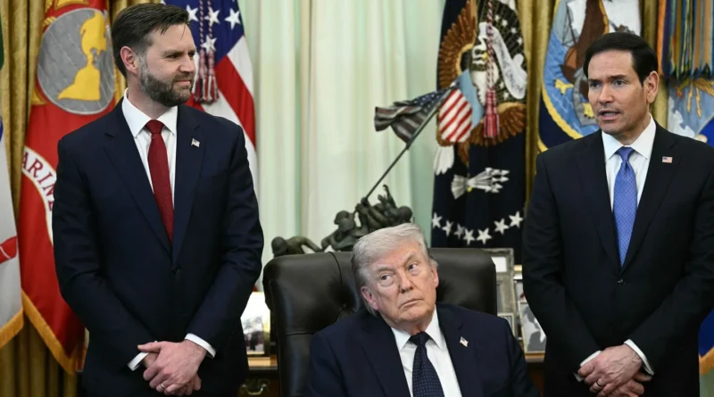 Trump applaudit à l’idée d’un ticket Vance-Rubio pour la présidentielle 202