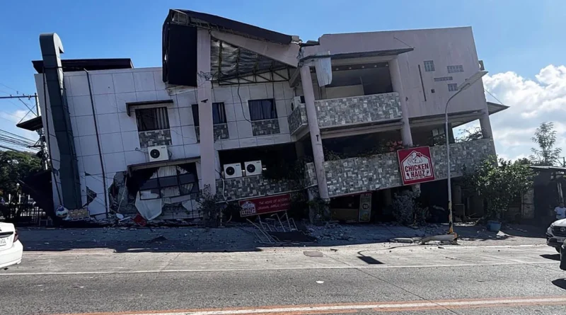 Un mort, alerte au tsunami… Un puissant séisme frappe les Philippines