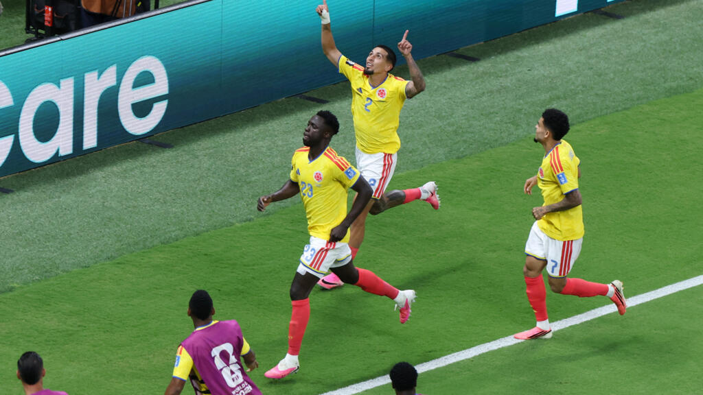 2026 06 24T040319Z 744101201 UP1EM6O0B9ICM RTRMADP 3 SOCCER WORLDCUP COL COD