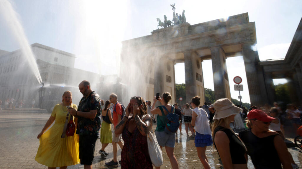 JUST IN: The heat wave moves to eastern Europe: Germany and Switzerland once again break temperature records 2 FOTO PORTADA ALEMANIA OLA DE CALOR