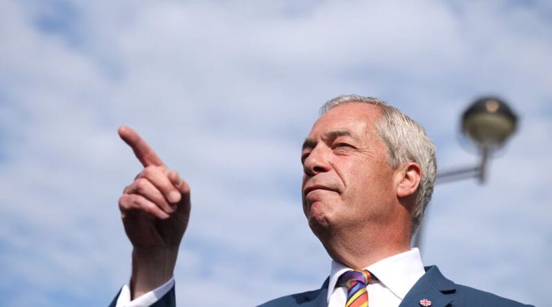Farage's far-right stirs hatred in the United Kingdom after the stabbing death of a young man at the hands of a Sikh man | International