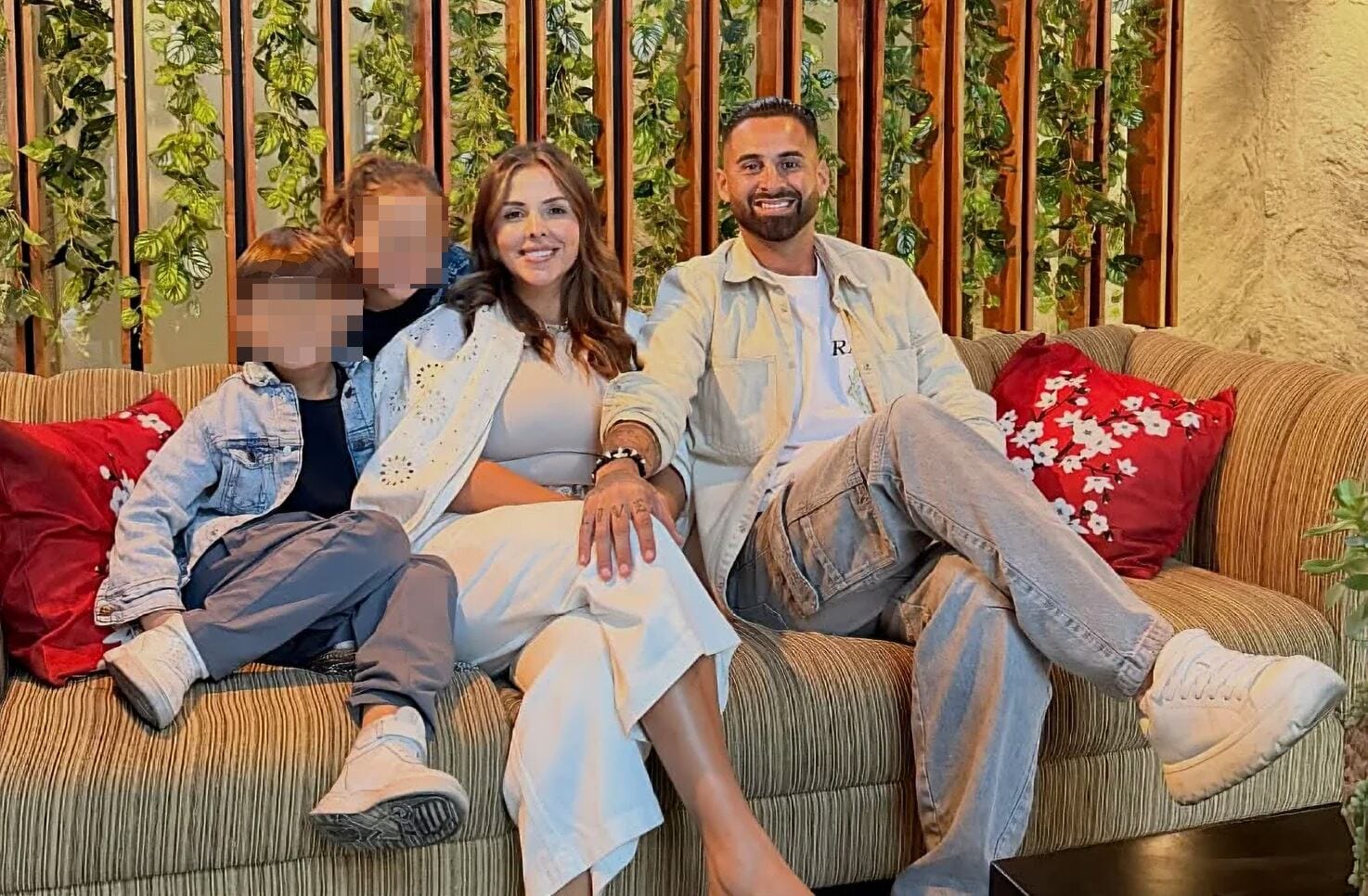 BREAKING: The wife and two children of Argentine soccer player Lucas Trejo die in the Venezuela earthquake 4 TSSOHMIPTJE2VBMIRZSANLHJSE