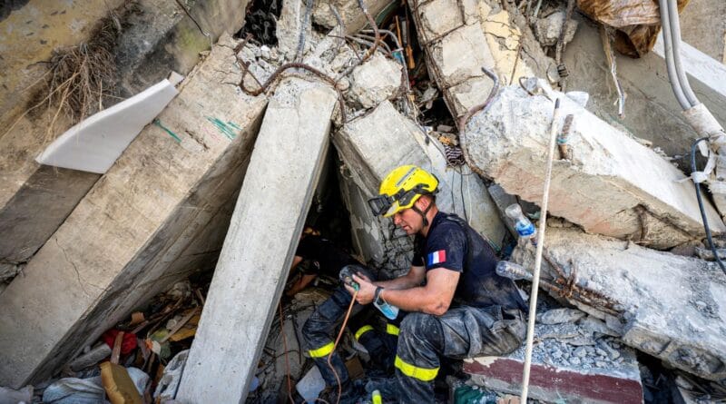 6,400 people have been rescued