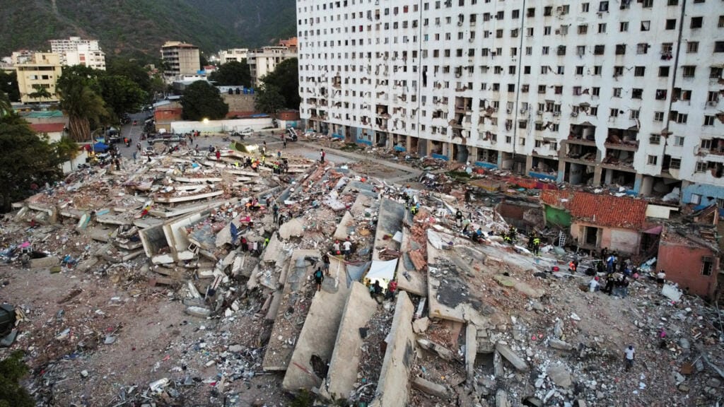 JUST IN: Live: rescues continue in Venezuela, although international teams begin to withdraw 4 2026 07 02T020539Z 818717876 RC275MAZUJ4I RTRMADP 3 VENEZUELA QUAKE