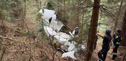 Austria: Two people died in plane crash