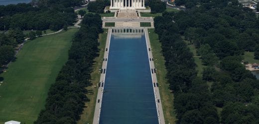 Washington: Former Olympic athlete David Hearn charged with vandalism at the Reflecting Pool